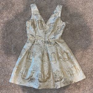 STUNNING Gold Metalic Floral Pleat Dress